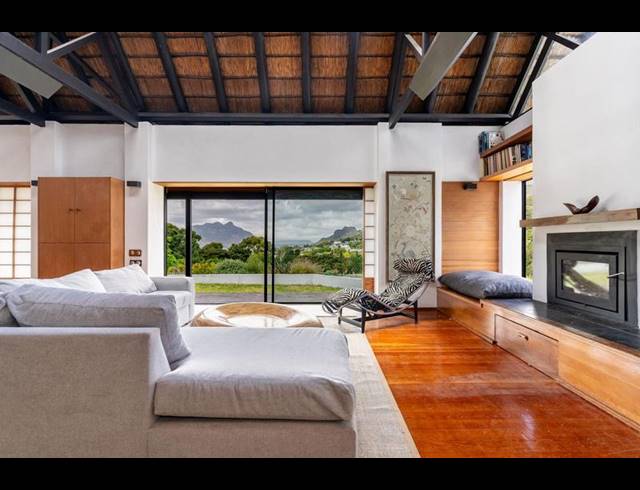 6 BEDROOM HOUSE FOR SALE IN VICTORSKLOOF